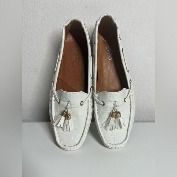 Janessa Shoes - Janessa Buckle Crocodile Print Lok Fu  Beanie Loafers Size 40 EU/ 7,5 US